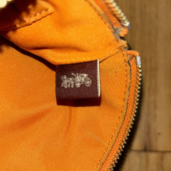 Wallet - Picture 3 of 4